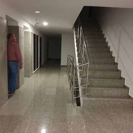 Riky Apart Mountain View Apartment Sinaia Exterior photo